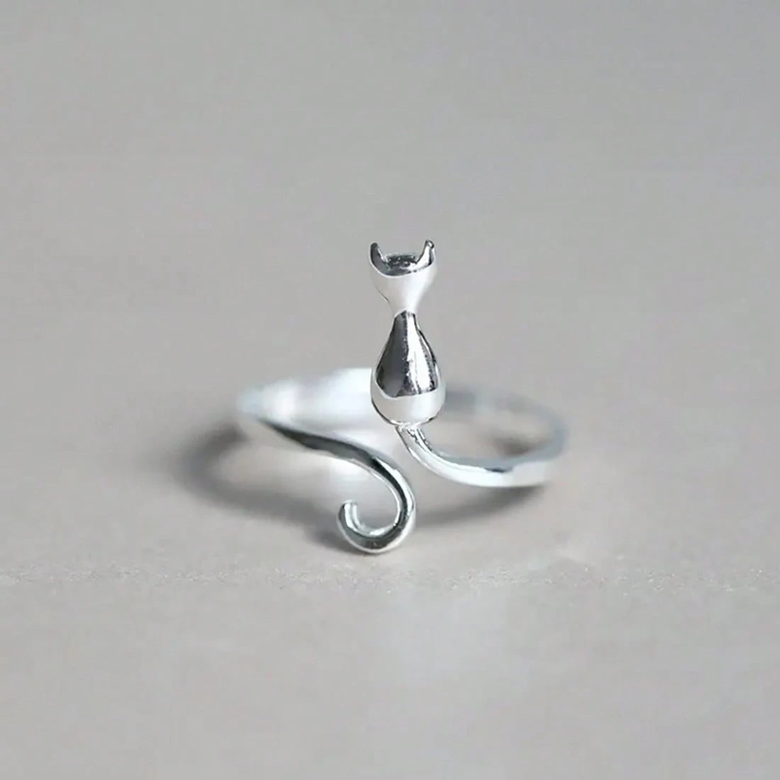 Adjustable Little Cat Design Ring